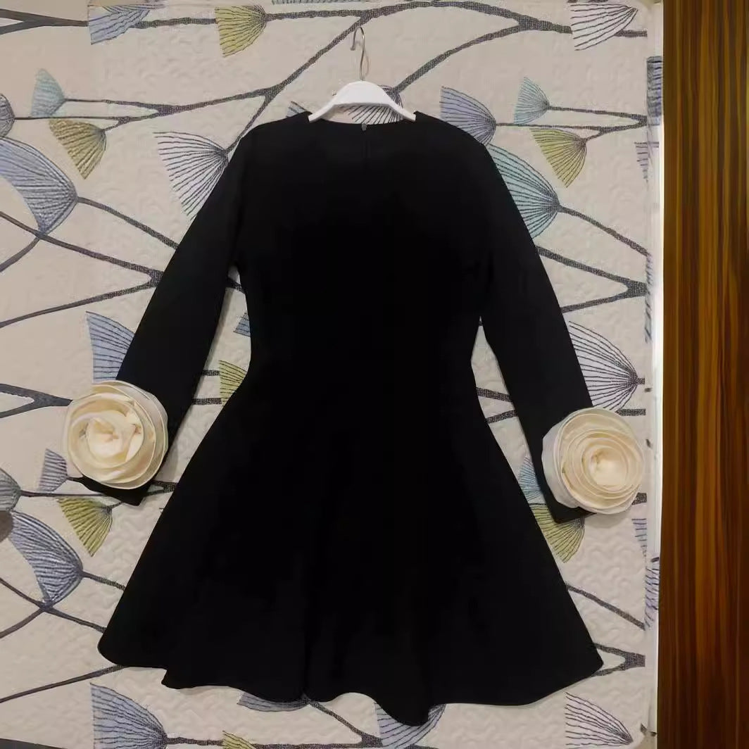 Robe à fleurs tridimensionnelle élégante à manchette mince pour femmes