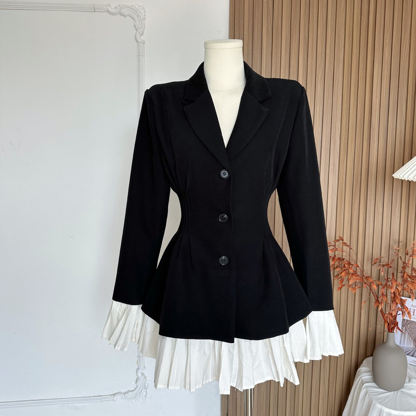 Special-interest Design Court Pleated Patchwork Waist-slimming Slimming Suit Coat