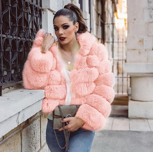 Abrigo de piel sintética de otoño e invierno para mujer, abrigo de piel de zorro ajustado de longitud media con capucha para mujer