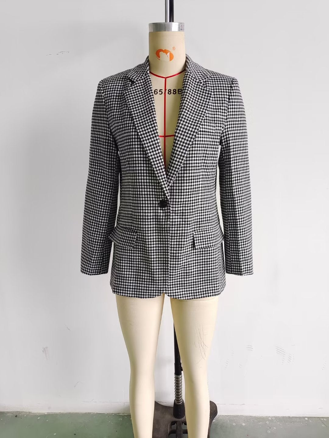 Blazer croisé large à carreaux de niche pour automne et hiver