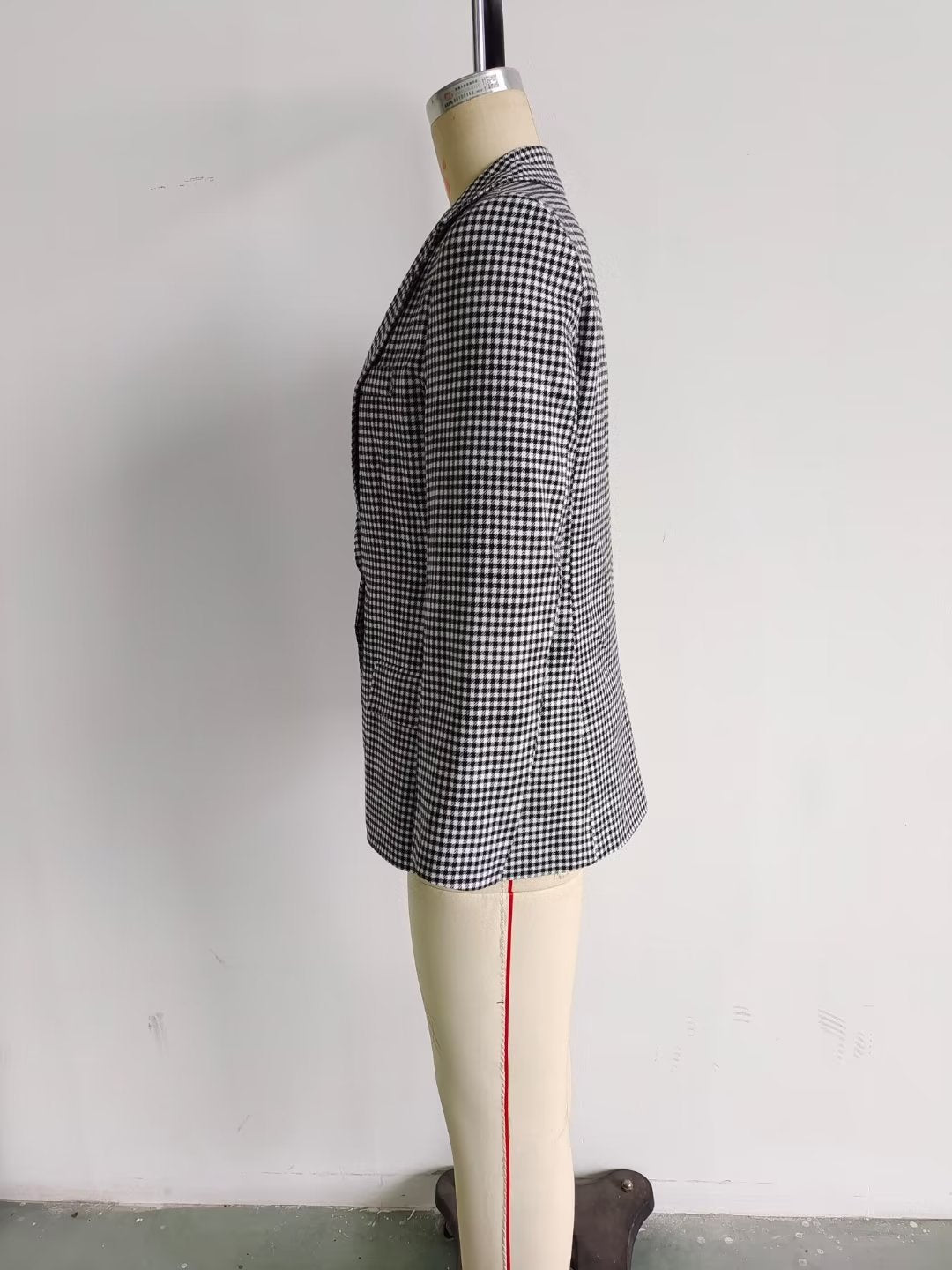 Blazer croisé large à carreaux de niche pour automne et hiver