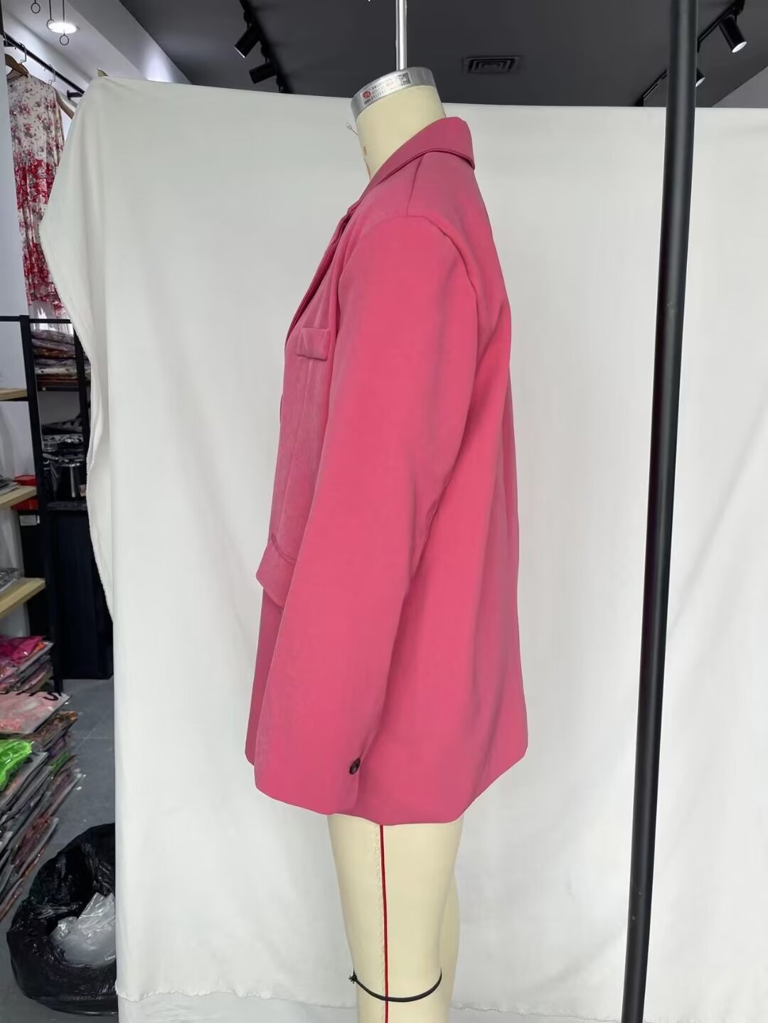 Blazer à épaules rembourrées rouge Rose pour femme, automne