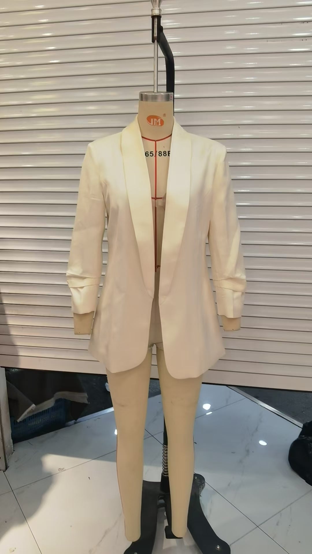 Blazer à manchette plissée pour femme, couleur unie, printemps