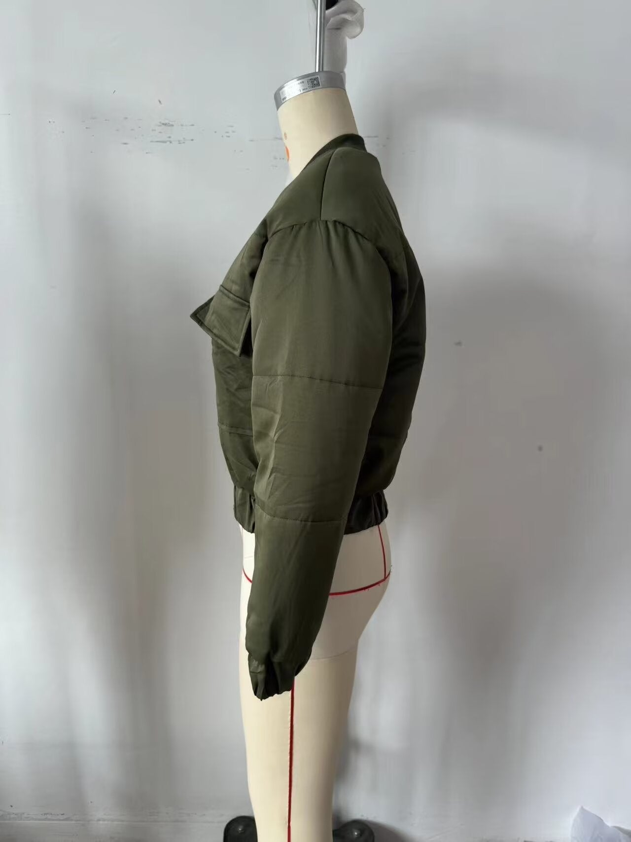 Manteau veste en coton à double poche vert armée élégant et simple pour femme