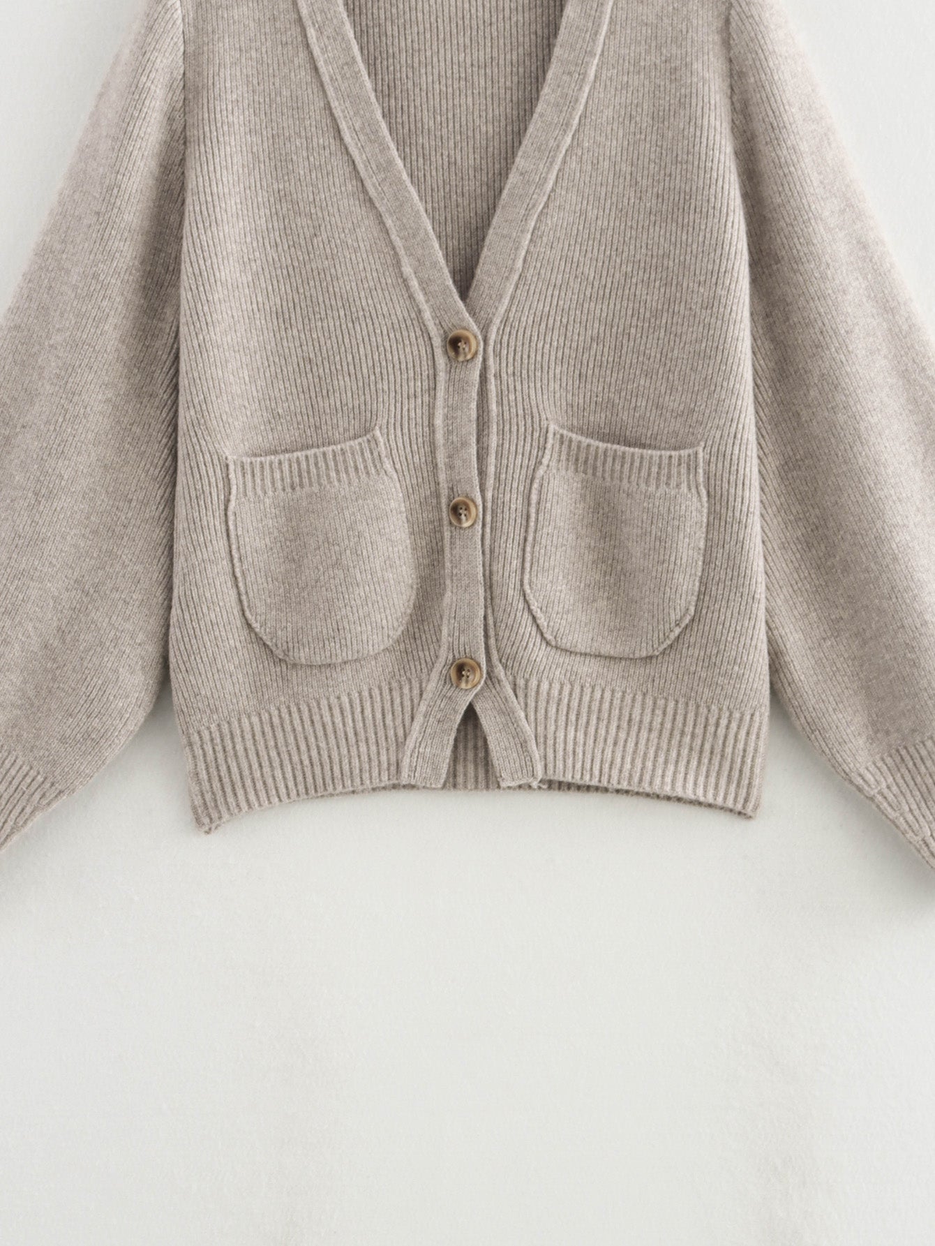 Cardigan tricoté à col en V pour femme, vêtement d'hiver décontracté et ample, style rétro