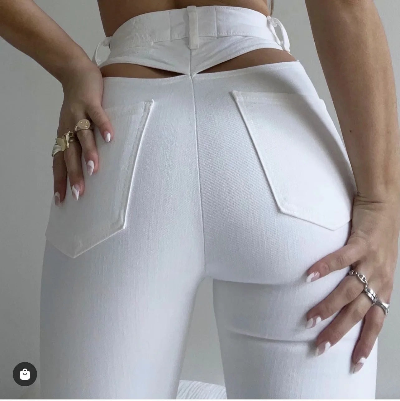 Pantalon Bootcut taille haute rétro européen et américain, taille arrière ajourée, conception de couture centrale