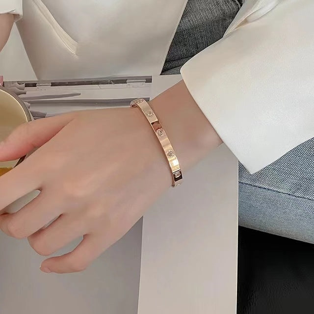 Pulseras De Oro Para Mujer Chapado En Oro De 14 Quilates Amistad Amor Brazalete Pulseras Circonita Cúbica Pulsera De Acero Inoxidable Joyería Navidad San Valentín Regalos De Graduación Para Mujeres Adolescentes Niñas