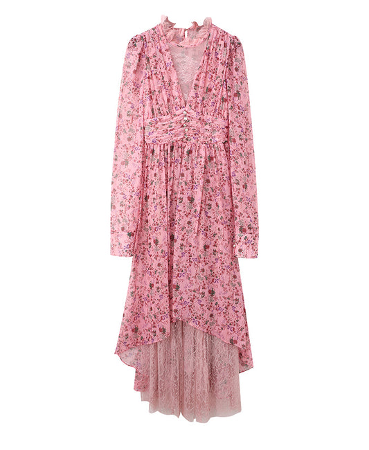 Robe florale française au-dessus de la jupe longueur genou