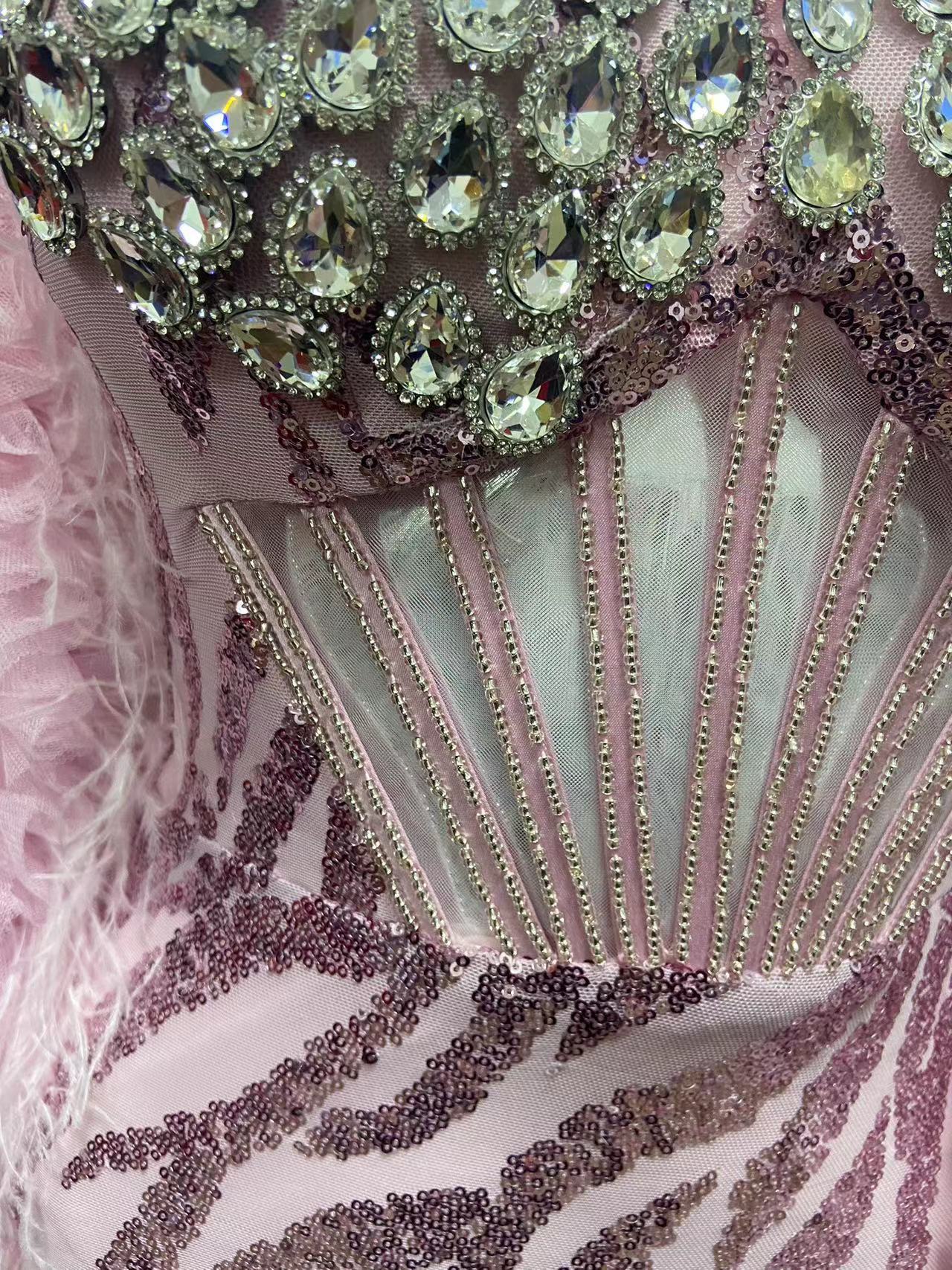 Robe bustier tubulaire brodée à paillettes et strass pour femmes, mode loisirs