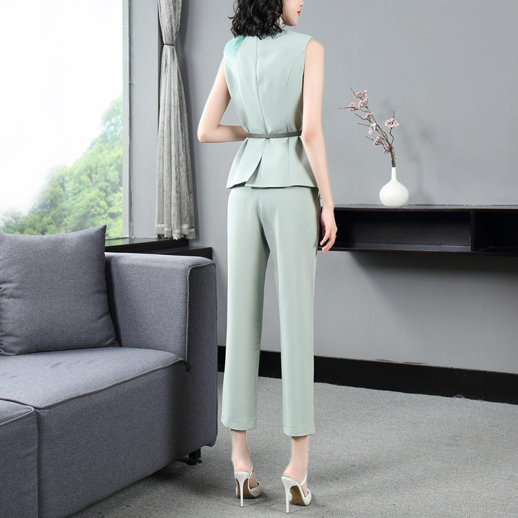 Waistcoat And Trousers Are Popular For New Summer Women