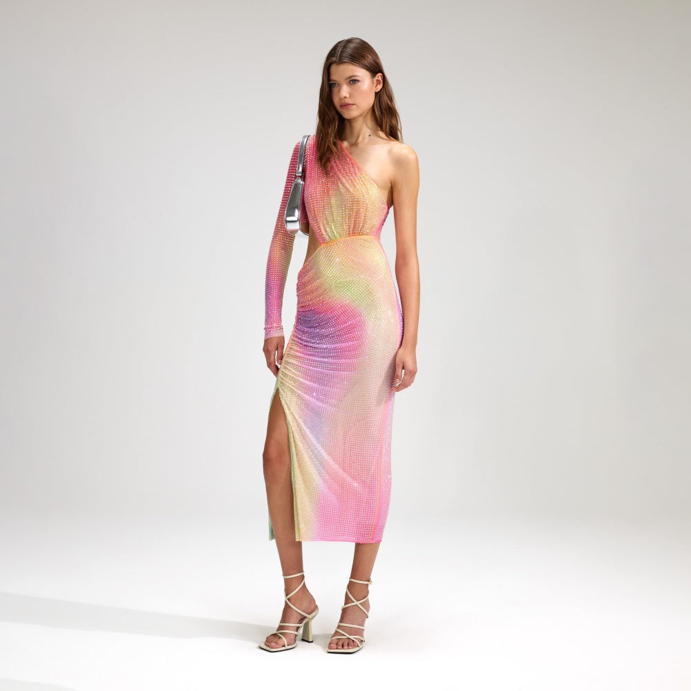 Diagonal Shoulder And Waist Revealing Colored Dress With Slit And Buttocks Wrapped