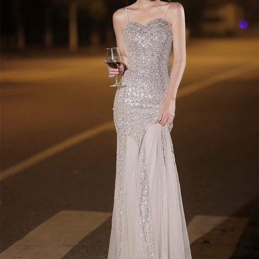 High-end Elegant Silver Sequined Fishtail Evening Dress