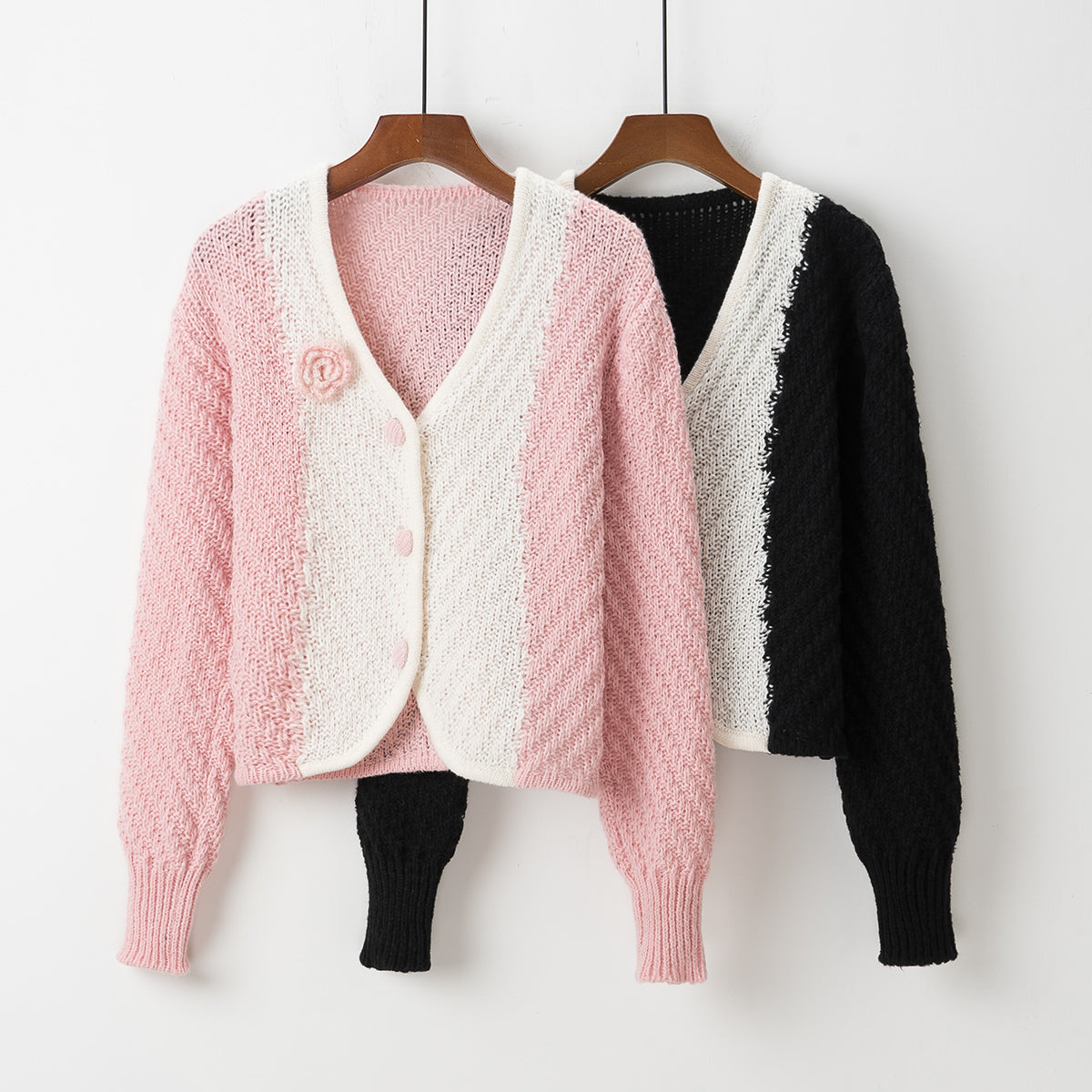 Contrast Color Floral Knitted Cardigan for Women Autumn Winter Loose Design Sweater Coat