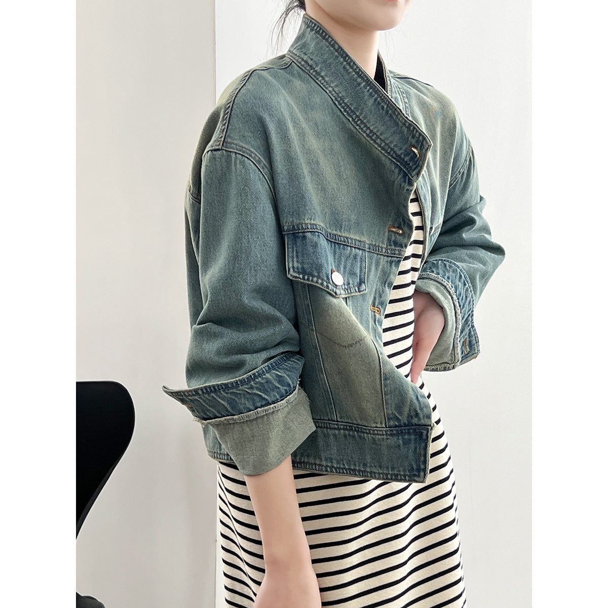 Denim Jacket Women Short Autumn Korean Fashionable Stand Collar Design Coat