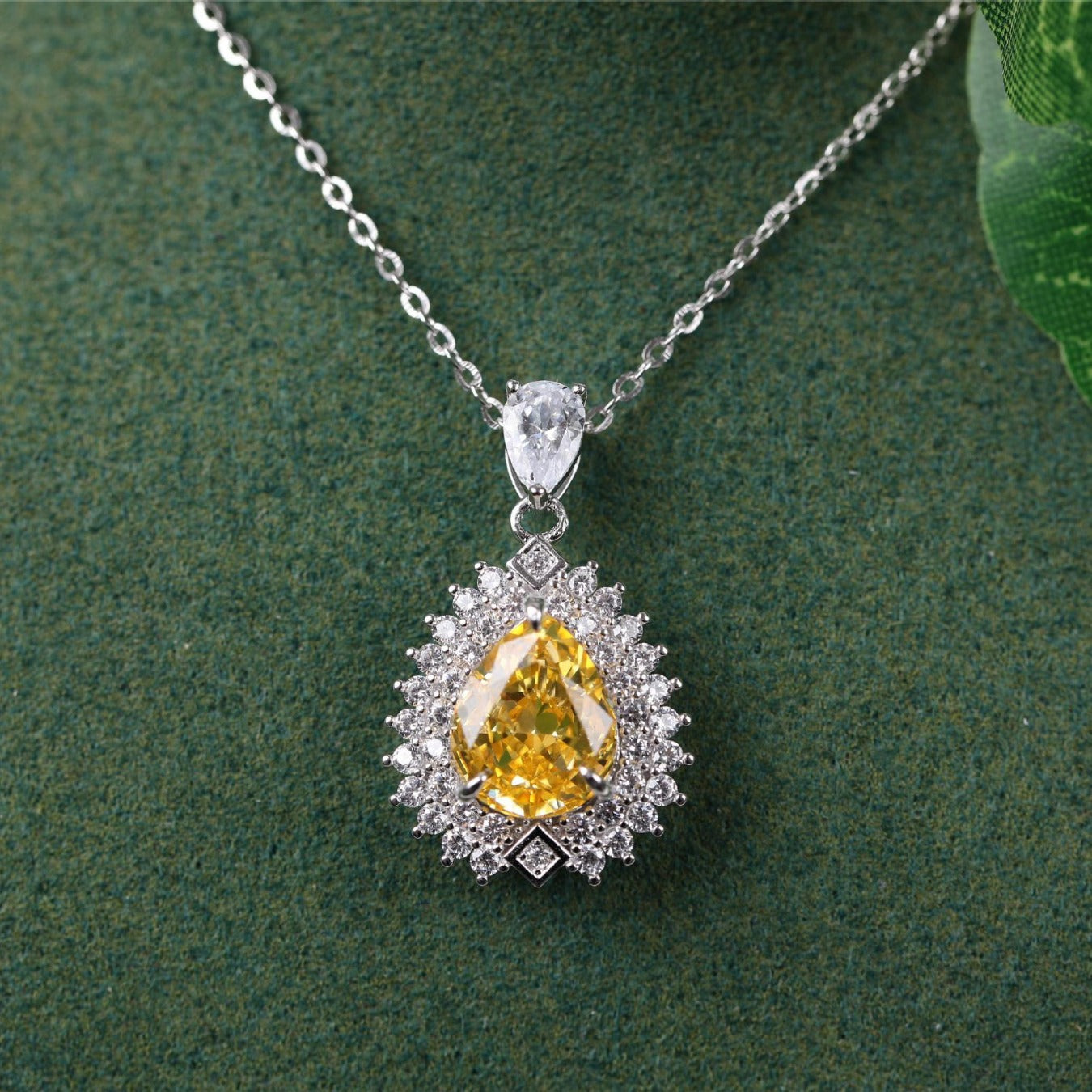 Pendentif en diamant jaune, collier en argent pour femme, Simple et léger, de luxe