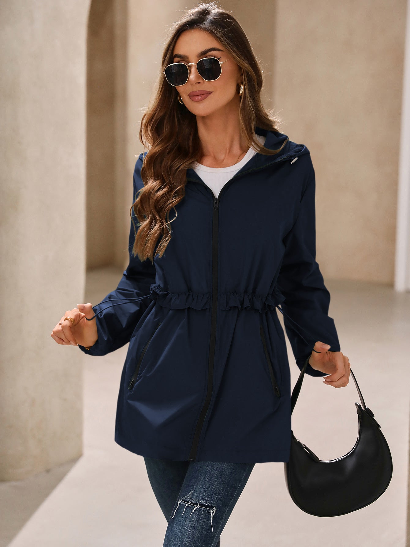 Producto superior de otoño e invierno para mujer, chaqueta impermeable a prueba de lluvia, abrigo elegante con capucha y bolsillos