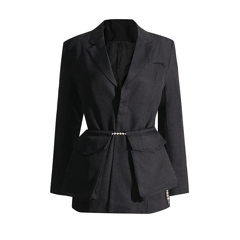 Blazer d'automne avec chaîne de perles, grande poche décorative, coupe cintrée, aspect fin, Design de Niche pour femmes