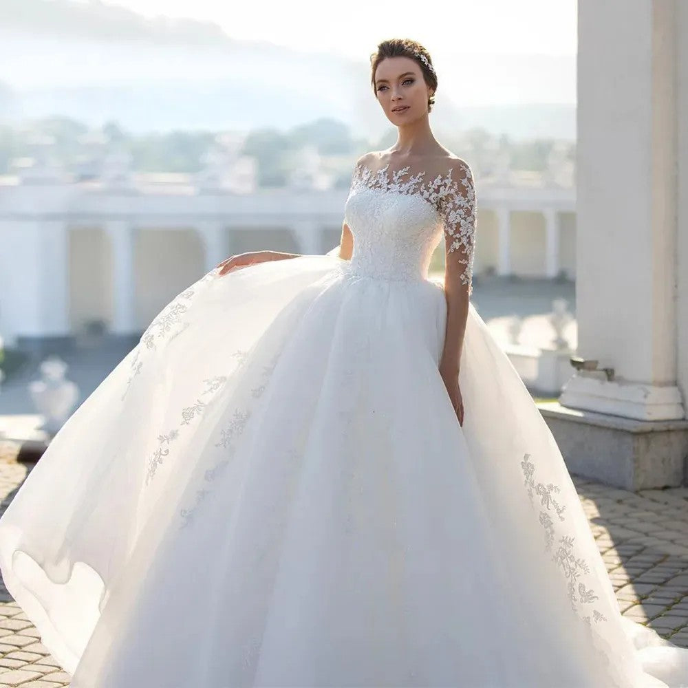 Vestido de novia bordado de manga larga de malla nupcial