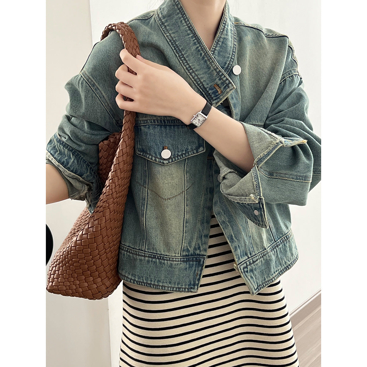 Denim Jacket Women Short Autumn Korean Fashionable Stand Collar Design Coat