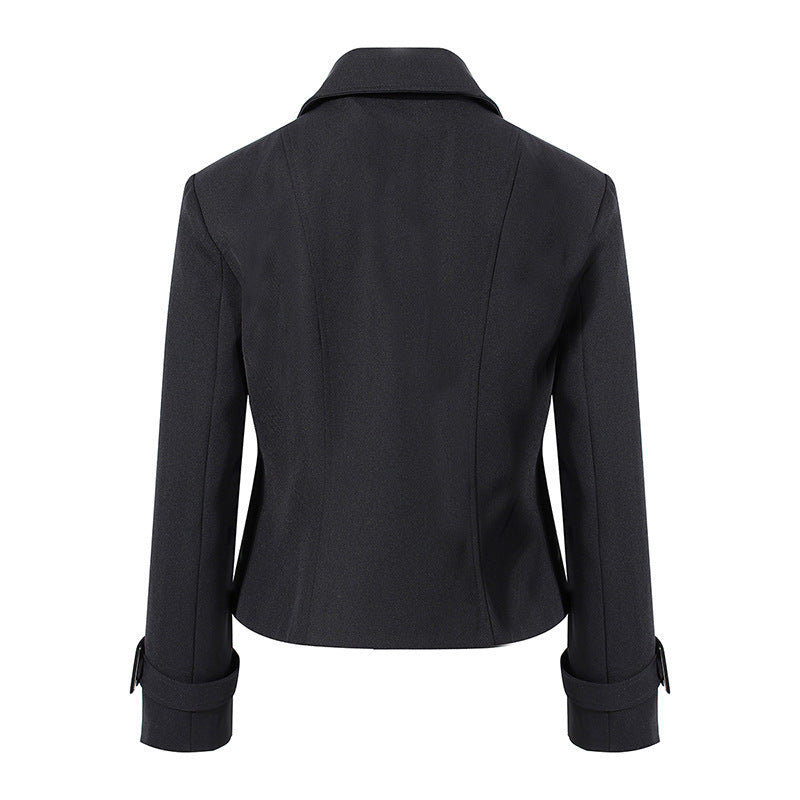 Manteau court noir pour femmes, modèle de styliste, Niche à la mode, forme d'amour, couture en maille