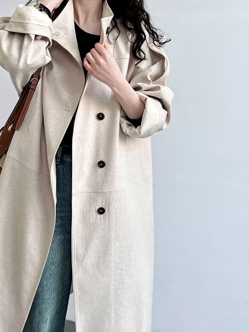 Gabardina británica elegante con perfil drapeado de estambre, abrigo de otoño de longitud media para mujer con sentido de alto grado