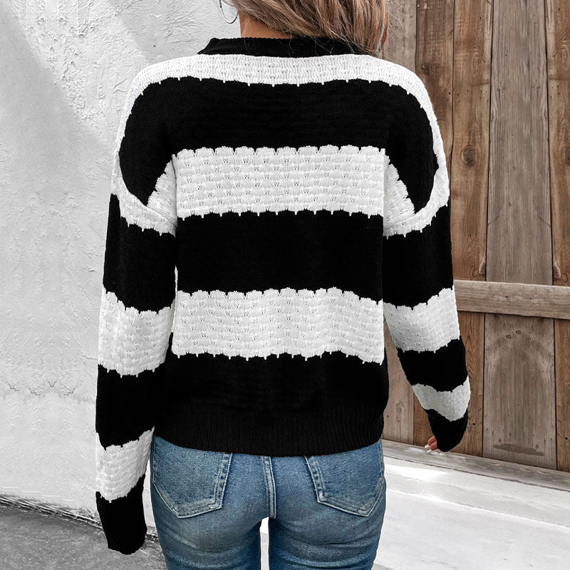 Autumn Fashionable Knitted Sweater Round Neck Long Sleeve Black White Color Matching Sweater