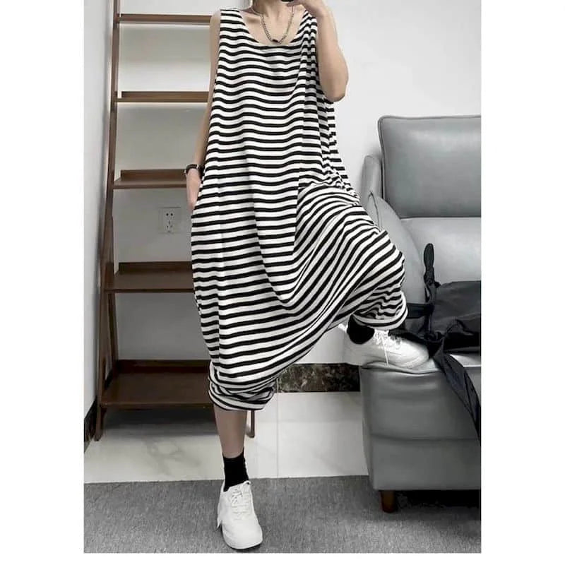 Striped Jumpsuits for Women Summer Sleeveless Oversized One Piece Outfits Women Loose Korean Style Casual High Waist Cross-Pants