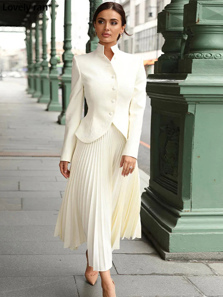 Robe longue élégante à col montant, deux ensembles pour femmes, jupe plissée à taille haute, à la mode, nouveaux ensembles assortis, tenue féminine, 2024