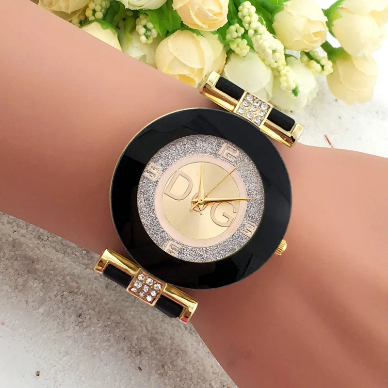 Relojes de cuarzo para mujer, correa de silicona, diseño sencillo de diamantes de imitación, reloj de pulsera informal para mujer, marca de lujo a la moda, negro DQG