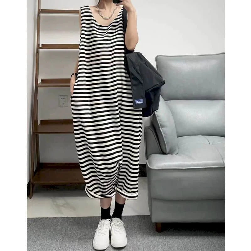 Striped Jumpsuits for Women Summer Sleeveless Oversized One Piece Outfits Women Loose Korean Style Casual High Waist Cross-Pants