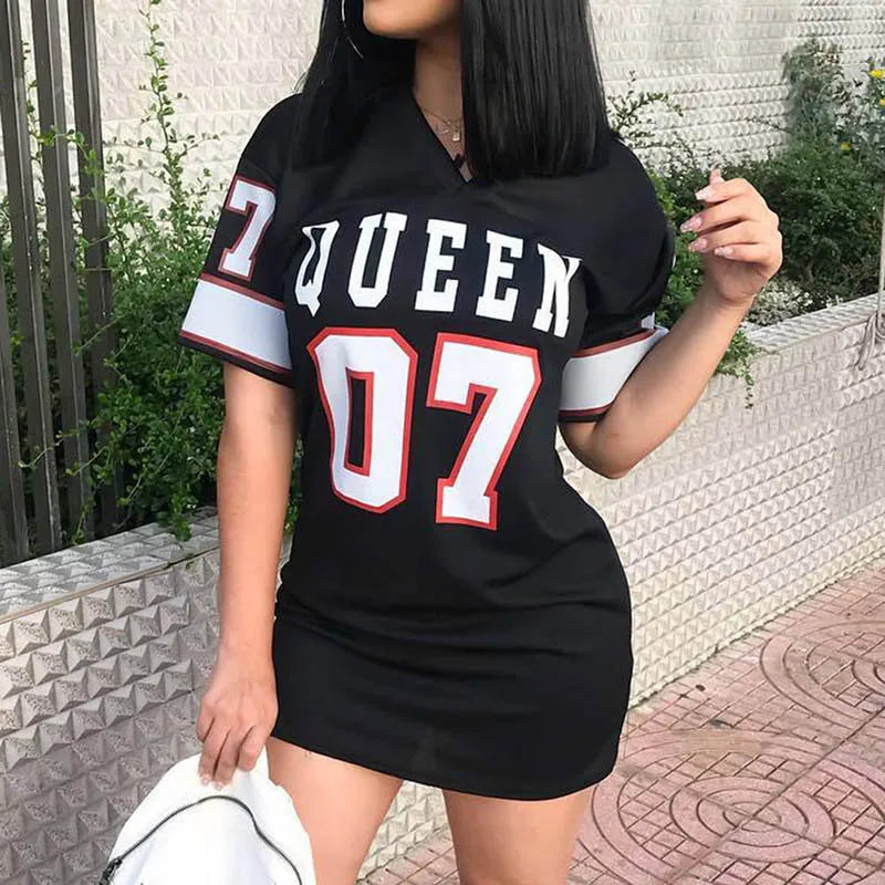 2023 New Fashion V-Neck Queen Letters Print Dress Short Sleeve Basketball Sporty Style Sexy Loose Female Clothing Streetwear