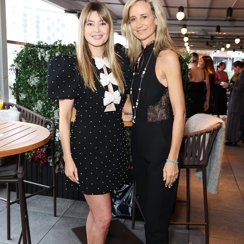 Vestido negro calado con lazo para mujer, minivestido Sexy de manga corta para fiesta, vestidos con cuello redondo, bata brillante elegante de primavera 2024