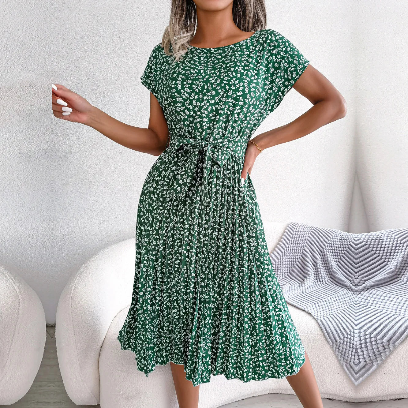 Robe longue plissée à fleurs pour femmes, manches courtes, taille haute, Chic, mode, ligne A, printemps été