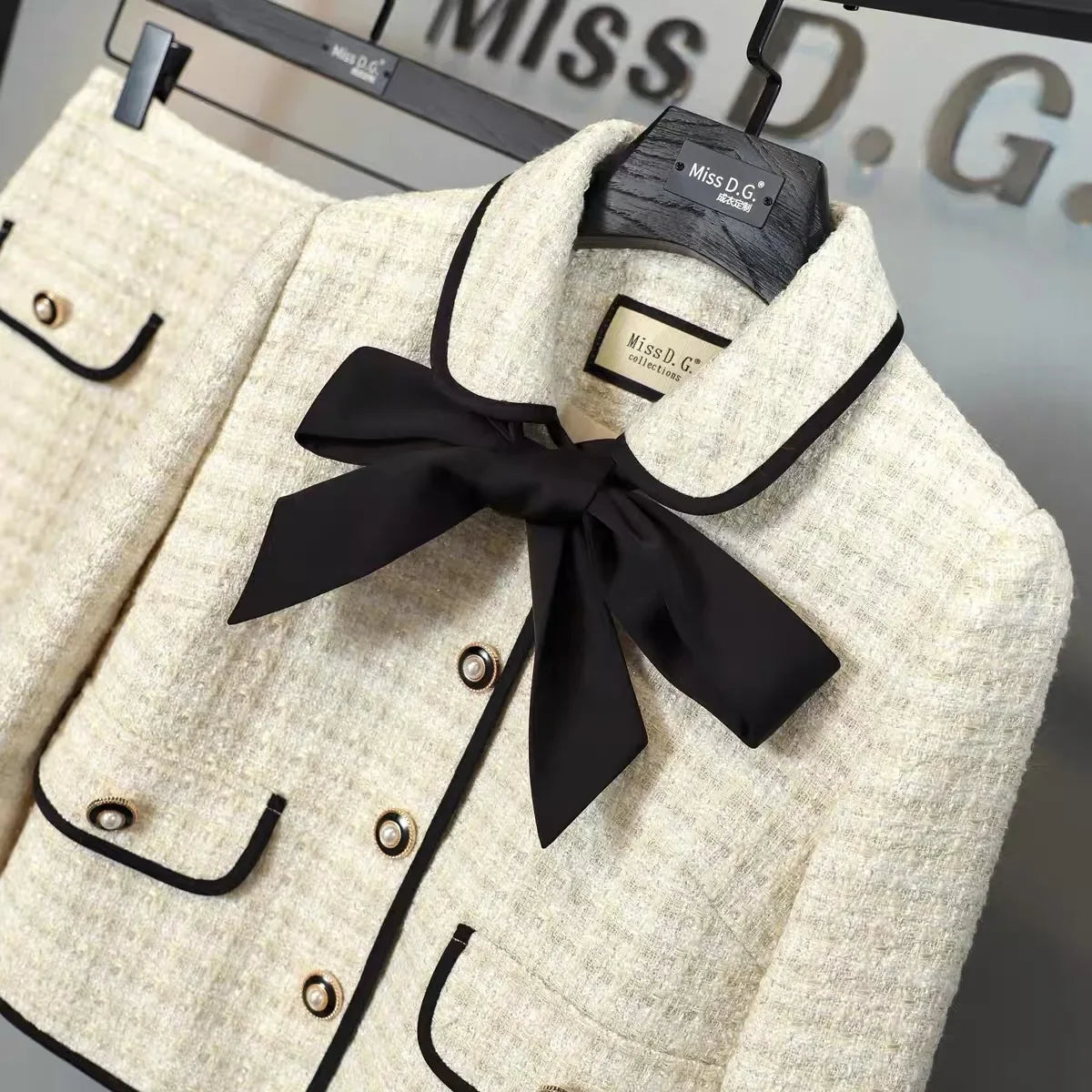 Veste de costume en Tweed blanc pour femmes, manteau, haut et jupe, ensemble deux pièces élégant, nouvelle tenue assortie, vêtements Jacquard d'hiver à la mode, 2022