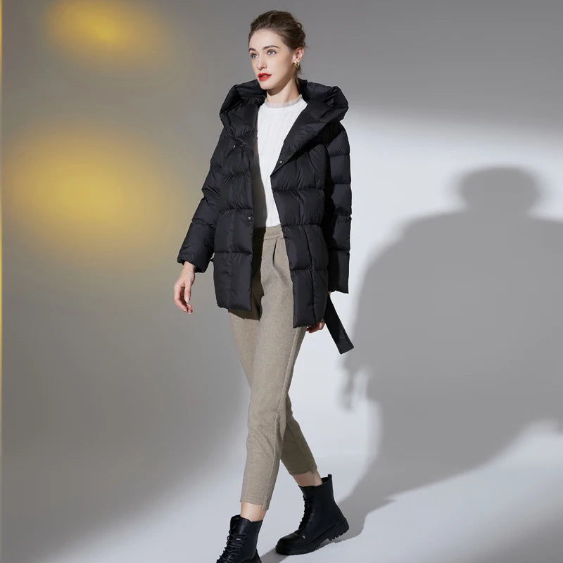 2023 Winter Women's Down Jackets Ultra Light Warm Casual Coat Female Puffer Jacket With a Belt Plus Size Hooded Parka Overcoat