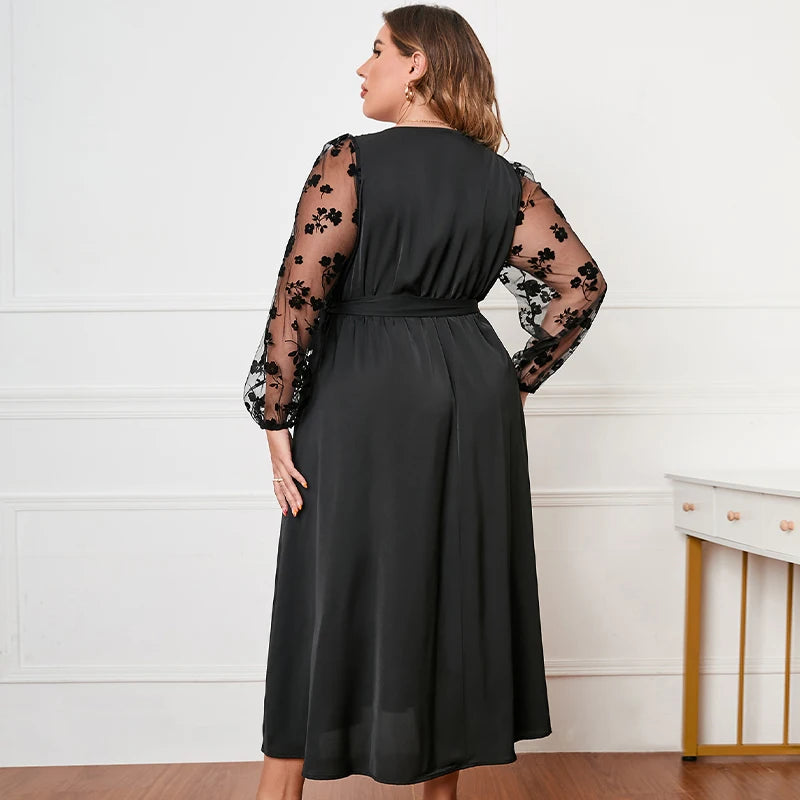 Della Mel grande taille femmes vêtements Sexy col en V dentelle manches longues robe Maxi dames élégant décontracté grande taille robes 3XL 4XL