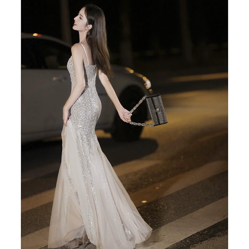 High-end Elegant Silver Sequined Fishtail Evening Dress