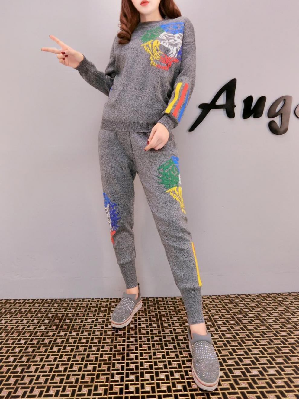 Autumn And Winter New Three-dimensional Printing Knitted Sweater Suit Two-piece Set