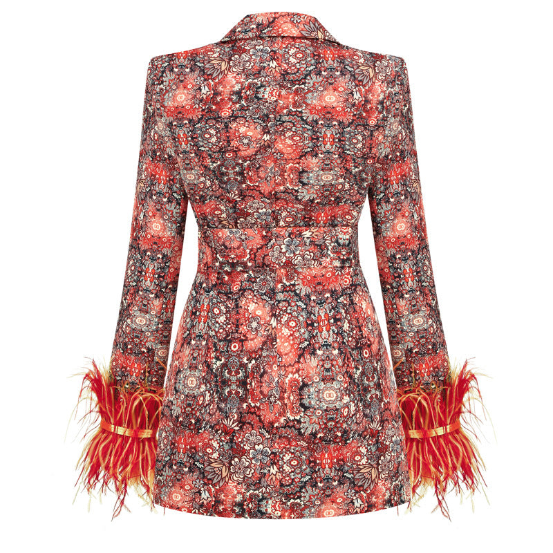 Robe et manteau en plumes à revers floral pour femmes