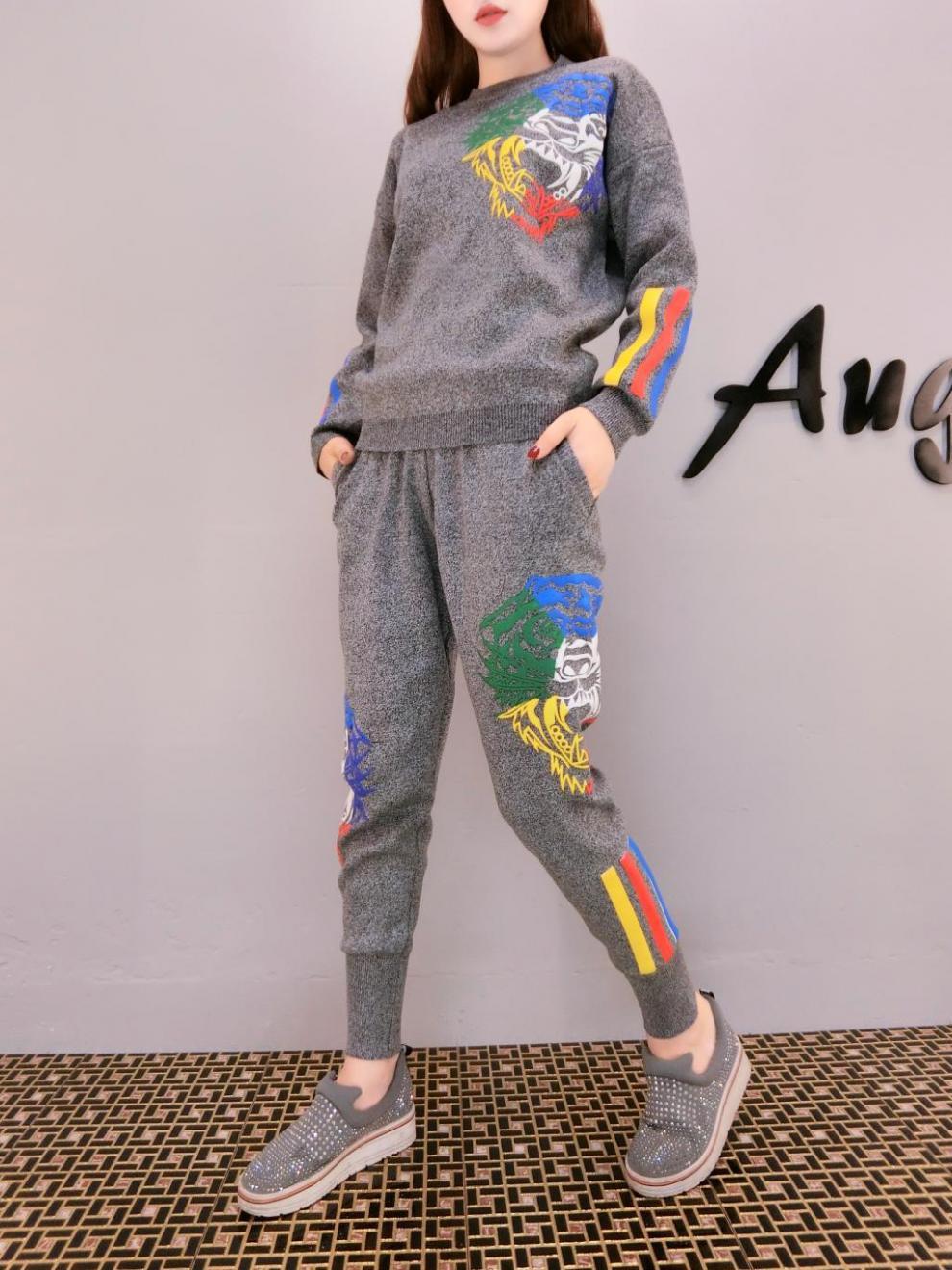 Autumn And Winter New Three-dimensional Printing Knitted Sweater Suit Two-piece Set