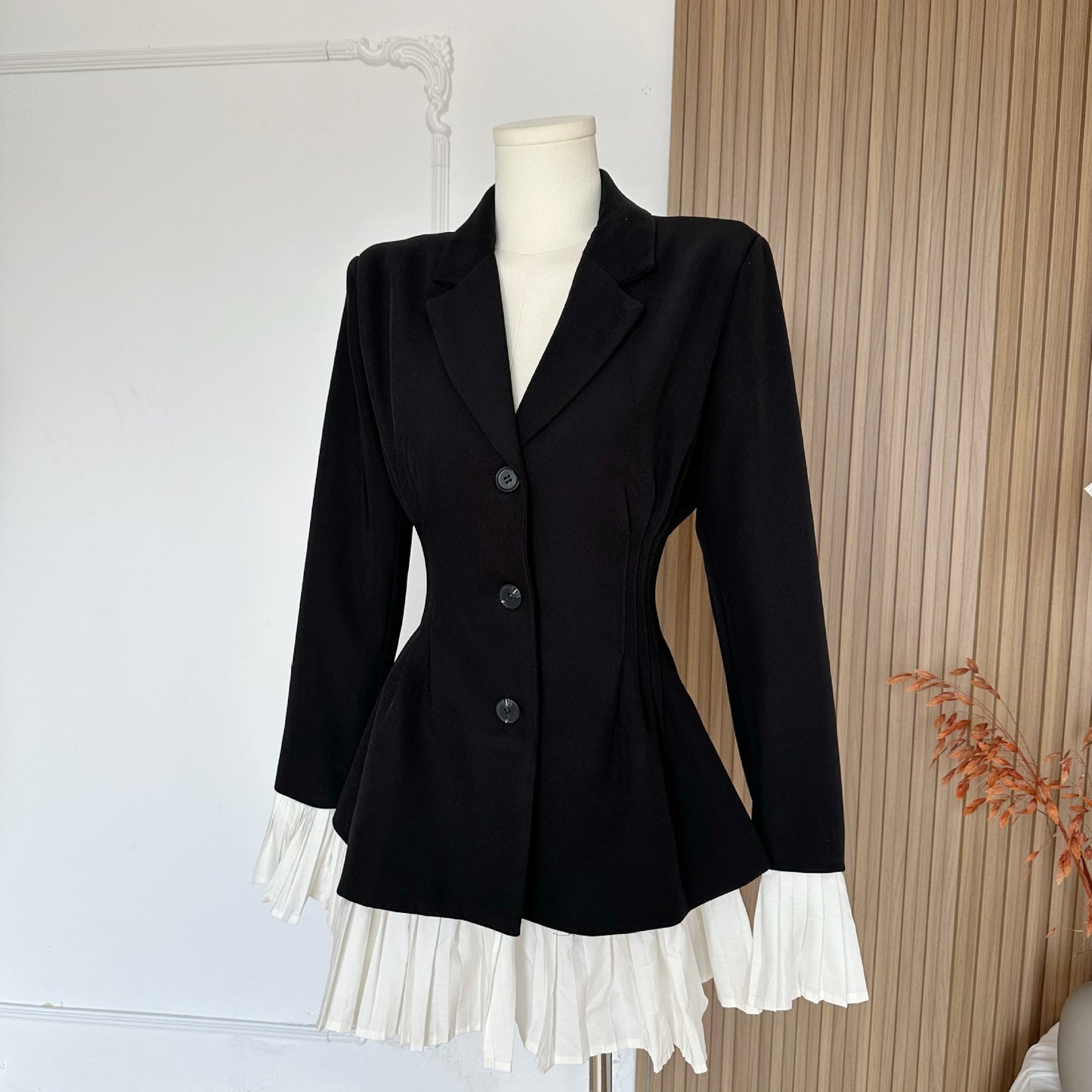 Special-interest Design Court Pleated Patchwork Waist-slimming Slimming Suit Coat