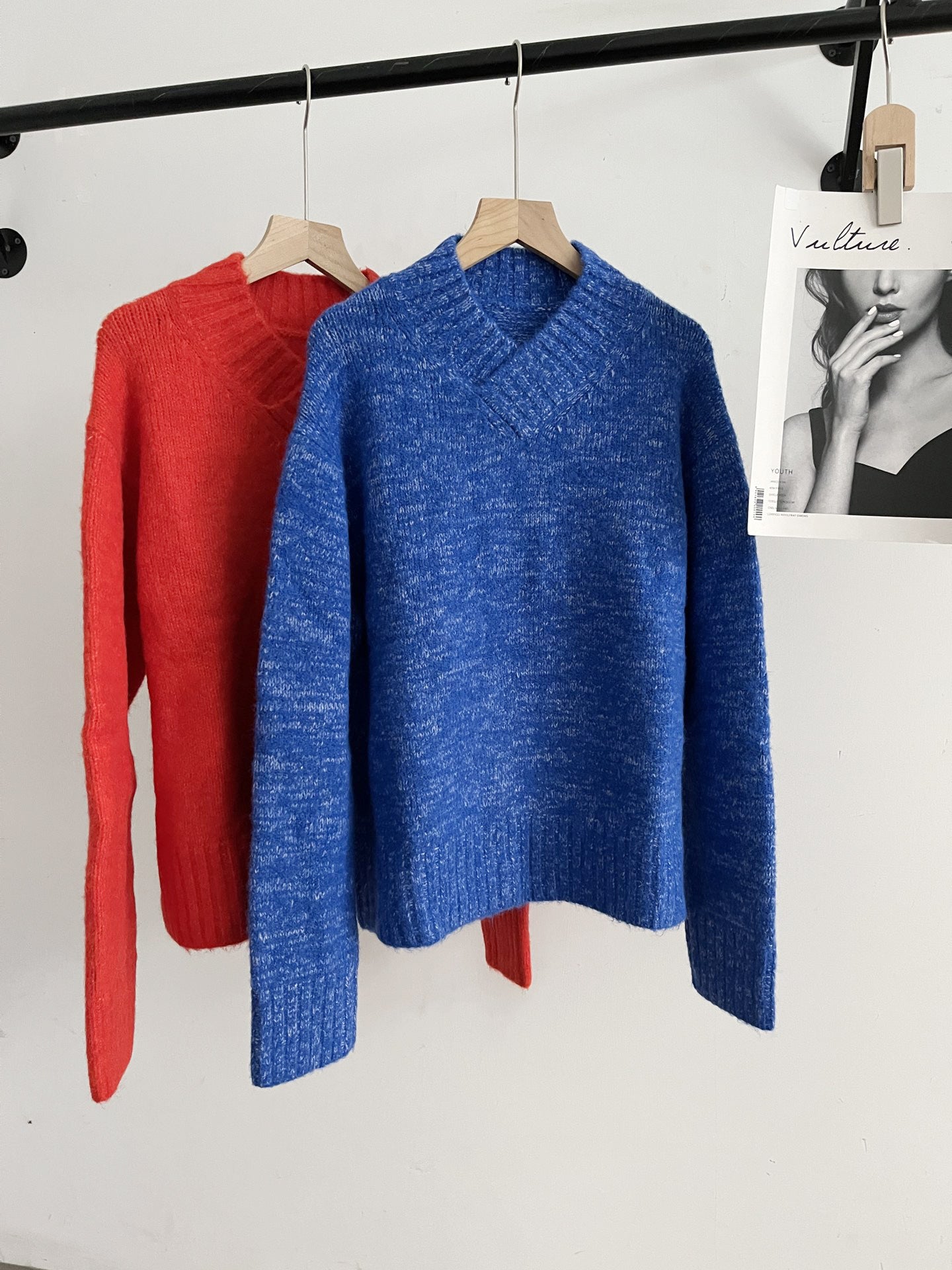 Women's Autumn And Winter Half-height V-neck Wool Blended Knitted Sweater